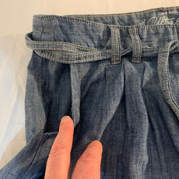 Old Navy Ultra Blue Cotton Lightweight Denim Chambray Mini Skirt Size 4R - Picture 3 of 8